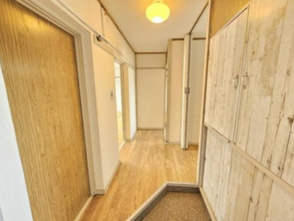 泉南市男里、マンションの画像です