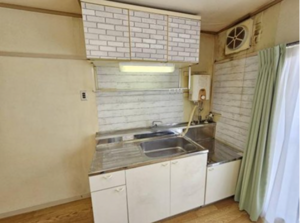 泉南市男里、マンションの画像です