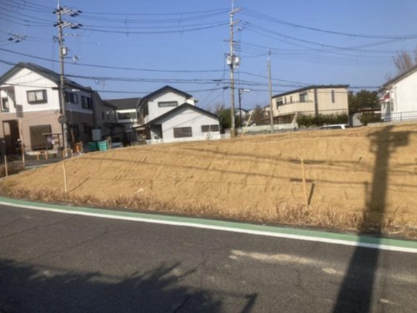 泉南市信達市場、土地の画像です