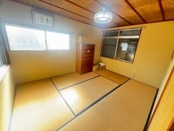 阪南市箱作、中古一戸建ての画像です