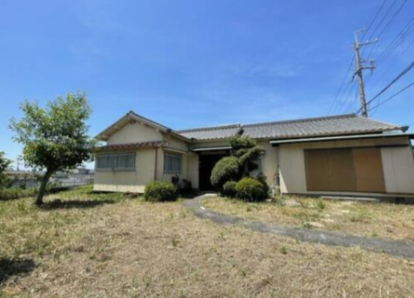 泉南市樽井、中古一戸建ての画像です