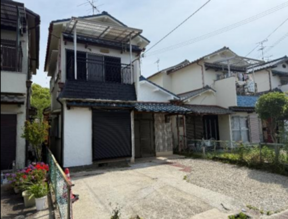 泉南市男里、中古一戸建ての画像です