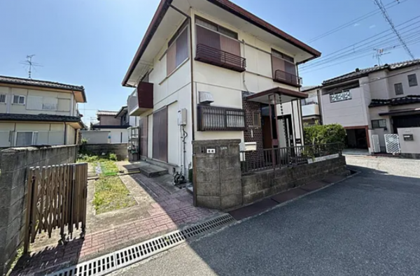 泉南市樽井、中古一戸建ての画像です