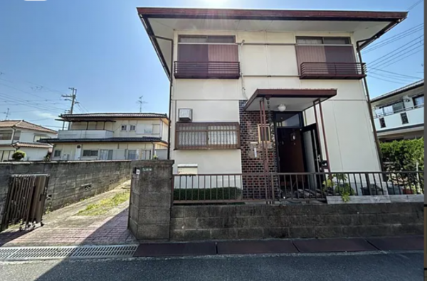 泉南市樽井、中古一戸建ての画像です