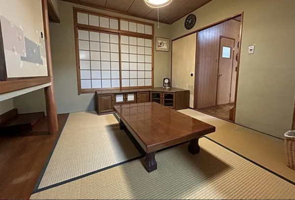 泉南市樽井、中古一戸建ての画像です
