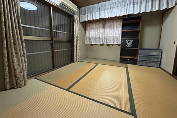 泉南市樽井、中古一戸建ての画像です