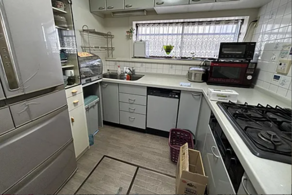 泉南市樽井、中古一戸建ての画像です