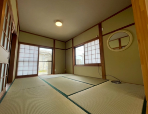 泉南市馬場、中古一戸建ての画像です
