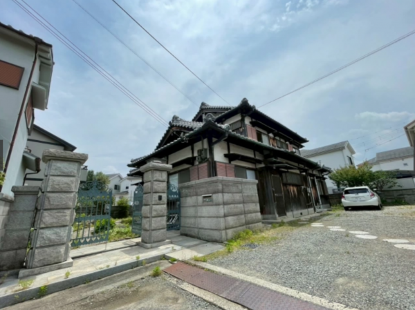 泉南市馬場、中古一戸建ての画像です