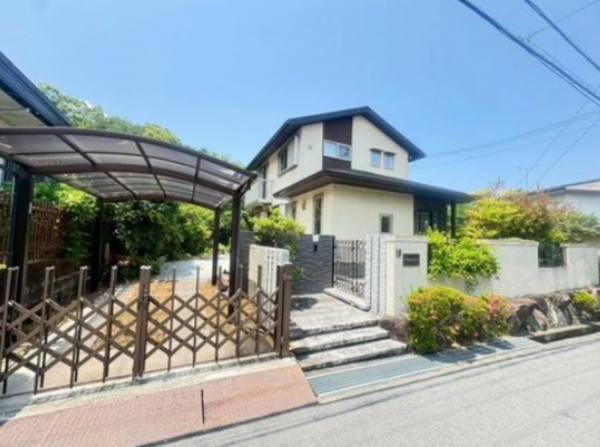 泉南市新家、中古一戸建ての画像です
