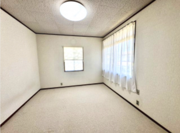 泉南市新家、中古一戸建ての画像です