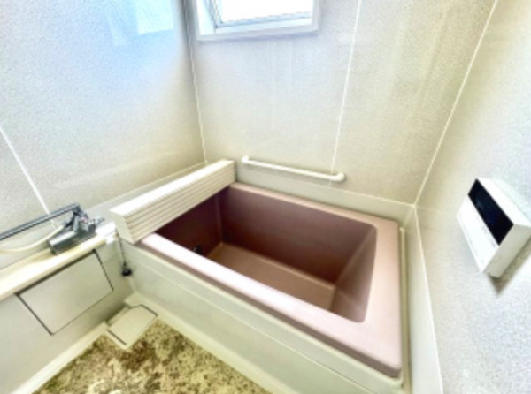 泉南市新家、中古一戸建ての画像です