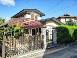 熊取町大久保西、中古一戸建ての画像です