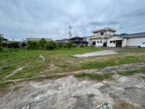 泉南市信達市場、土地の画像です