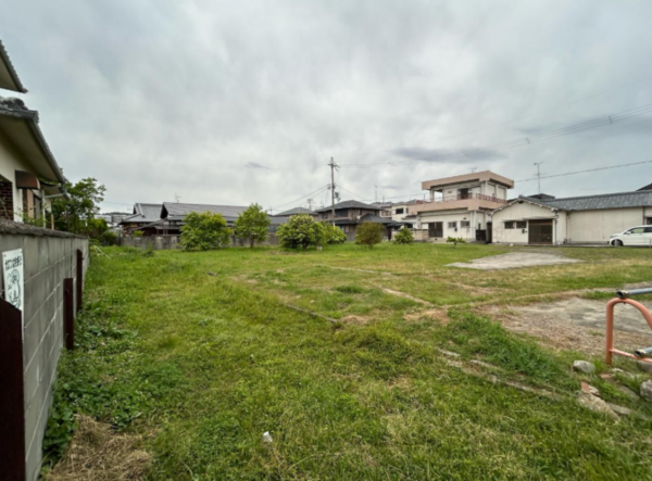 泉南市信達市場、土地の画像です