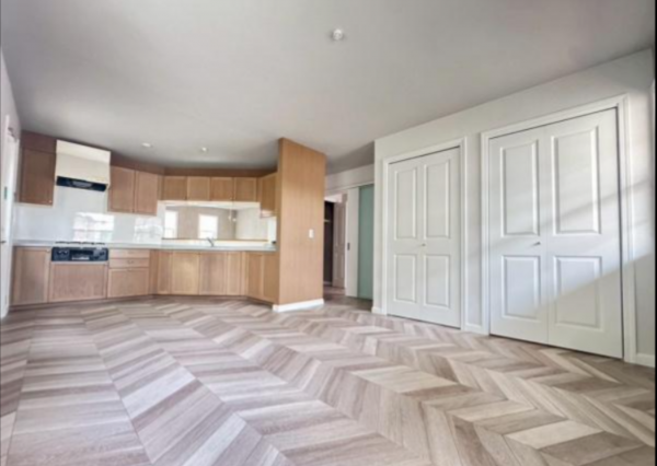 阪南市桃の木台、中古一戸建ての画像です