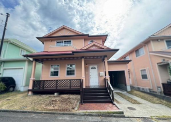 阪南市桃の木台、中古一戸建ての画像です