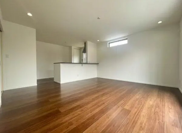 阪南市下出、中古一戸建ての画像です