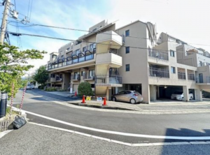 泉南市信達牧野、マンションの画像です