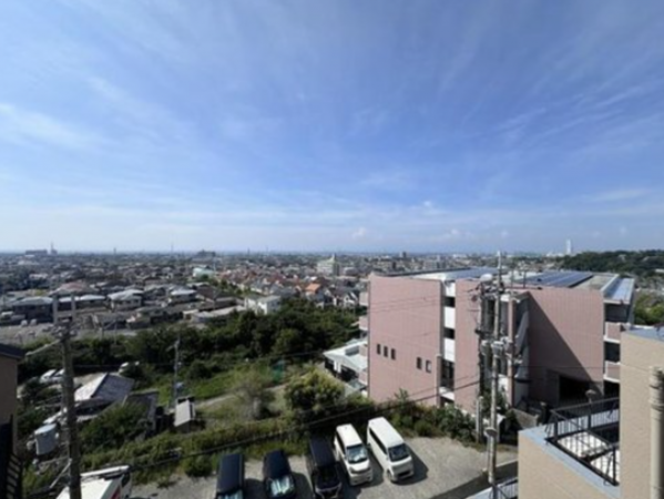 泉南市信達牧野、マンションの画像です