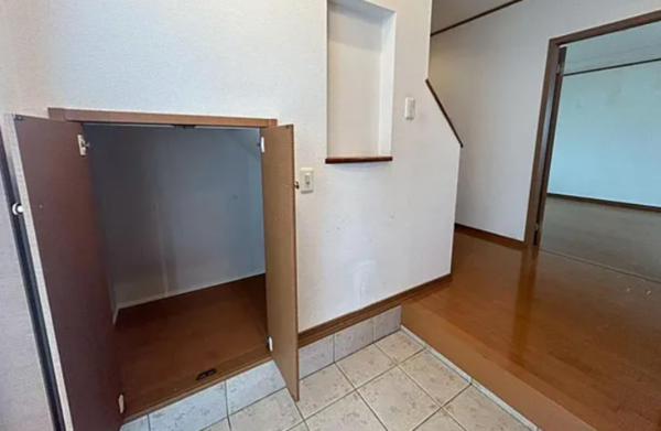 泉南市新家、中古一戸建ての画像です