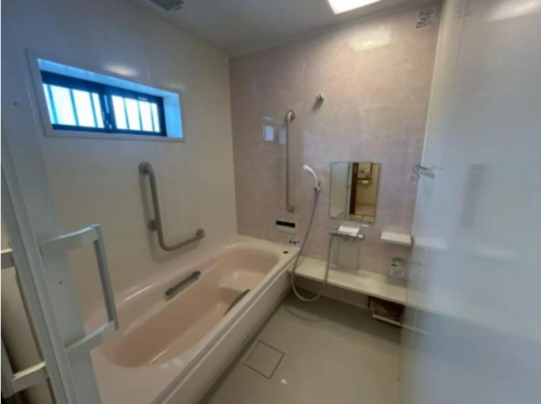 泉南市中小路、中古一戸建ての画像です