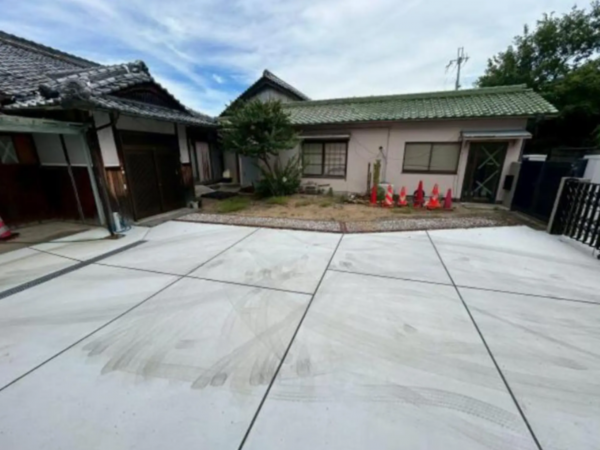 泉南市中小路、中古一戸建ての画像です