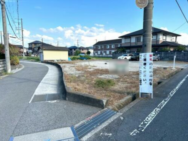 泉南市信達市場、土地の画像です