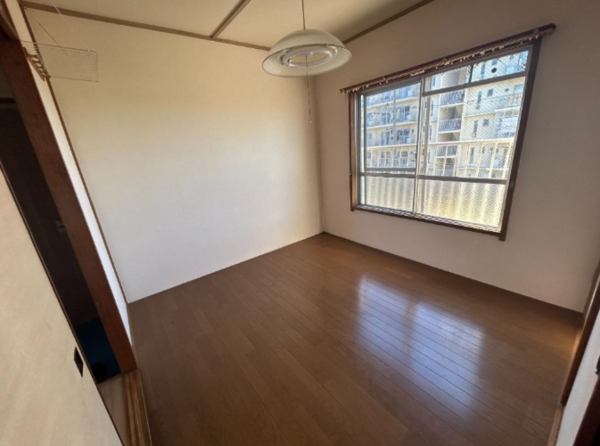 阪南市貝掛、マンションの画像です