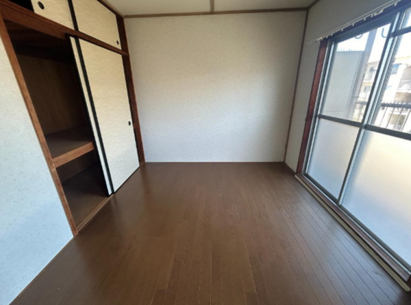 阪南市貝掛、マンションの画像です