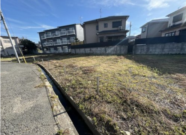 泉南市信達牧野、土地の画像です