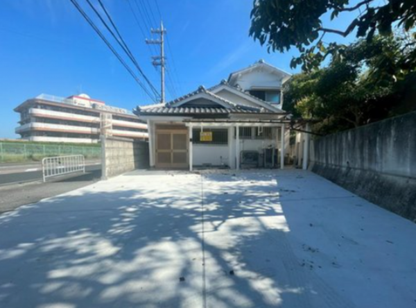阪南市箱作、中古一戸建ての画像です