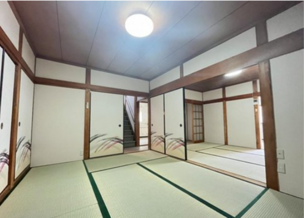 阪南市箱作、中古一戸建ての画像です