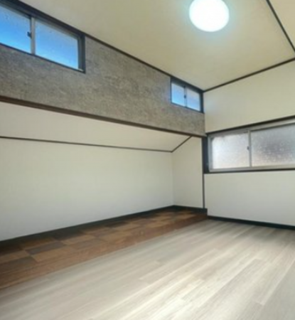 阪南市箱作、中古一戸建ての画像です