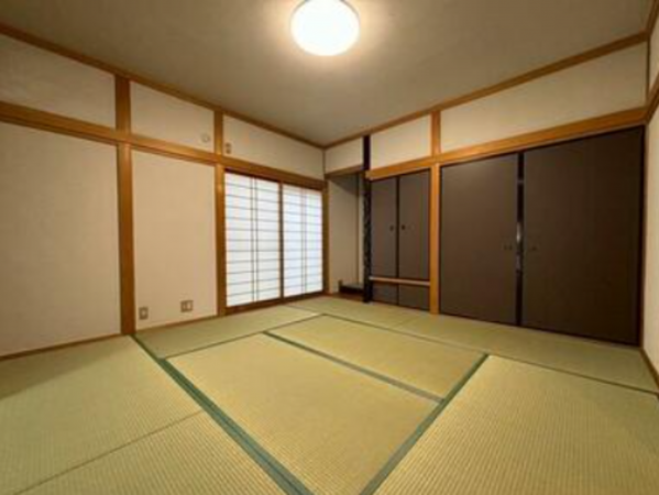 泉南市樽井、中古一戸建ての画像です