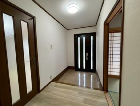 泉南市樽井、中古一戸建ての画像です