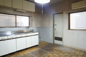 泉南市樽井、中古一戸建てのキッチン画像です