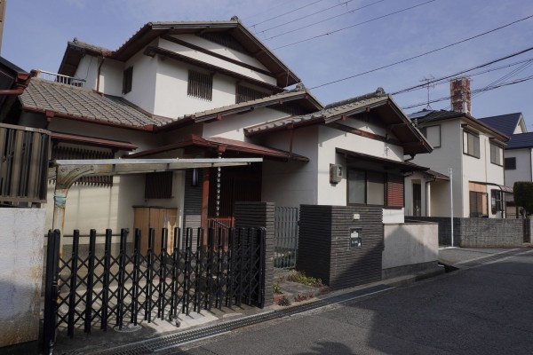 泉南市樽井、中古一戸建ての外観画像です