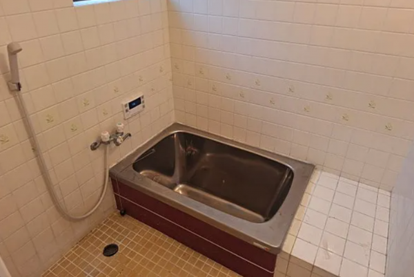 泉南市信達市場、中古一戸建ての画像です