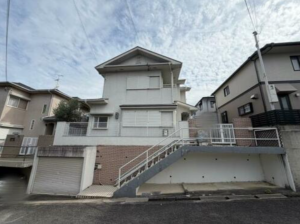 阪南市さつき台、中古一戸建ての画像です