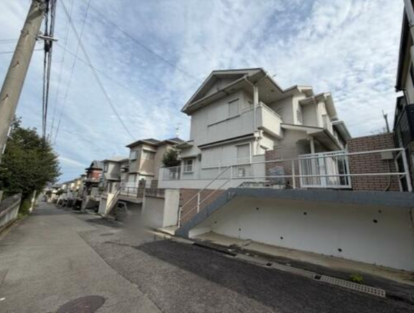 阪南市さつき台、中古一戸建ての画像です