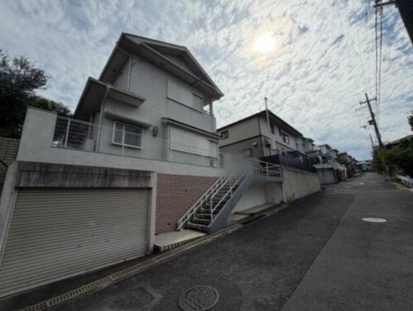 阪南市さつき台、中古一戸建ての画像です
