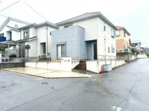 阪南市緑ヶ丘、中古一戸建ての画像です