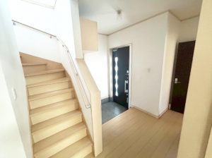 阪南市緑ヶ丘、中古一戸建ての画像です