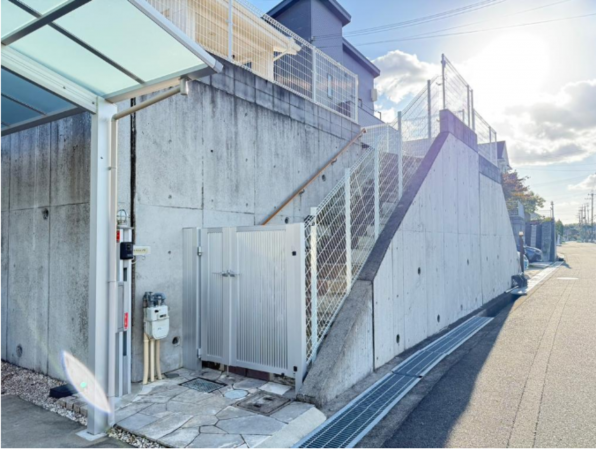 阪南市箱作、中古一戸建ての画像です