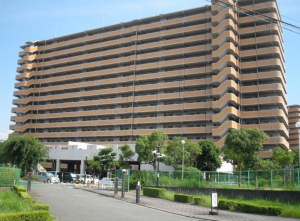 泉南市男里、マンションの画像です