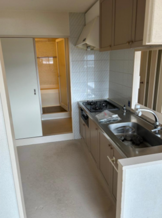 泉南市男里、マンションの画像です