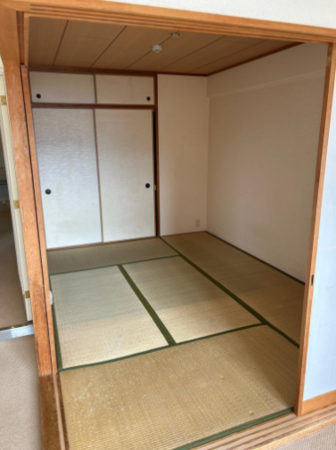 泉南市男里、マンションの画像です