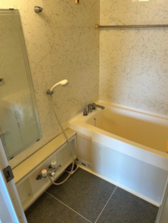 泉南市男里、マンションの画像です