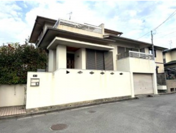 泉南市新家、中古一戸建ての画像です